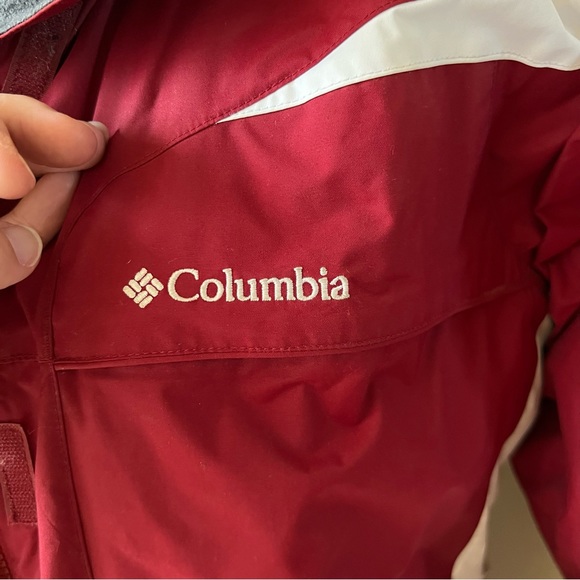 Columbia Sportwear Company Medium Red White Winter Coat Jacket Detachable Hood - Picture 5 of 16
